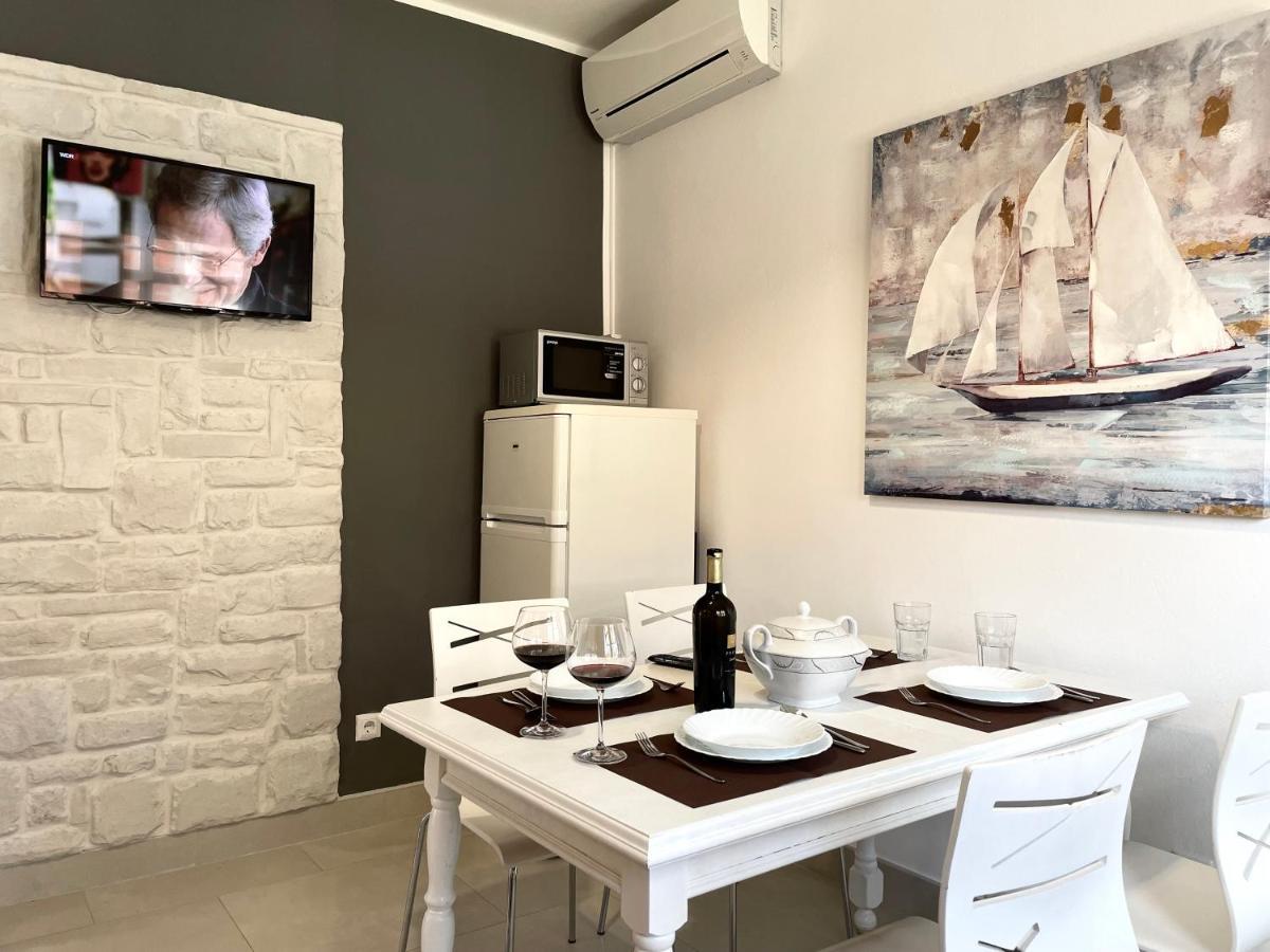Apartments Villa Ra ซาบอริซ ภายนอก รูปภาพ