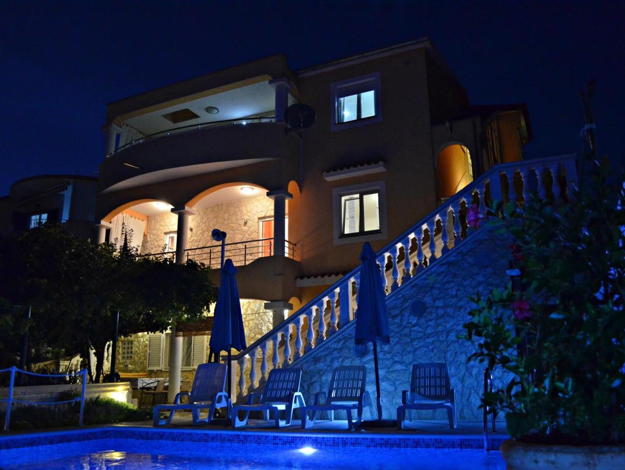 Apartments Villa Ra ซาบอริซ ภายนอก รูปภาพ