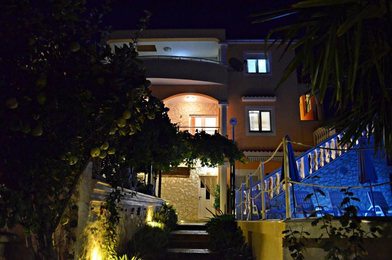Apartments Villa Ra ซาบอริซ ภายนอก รูปภาพ