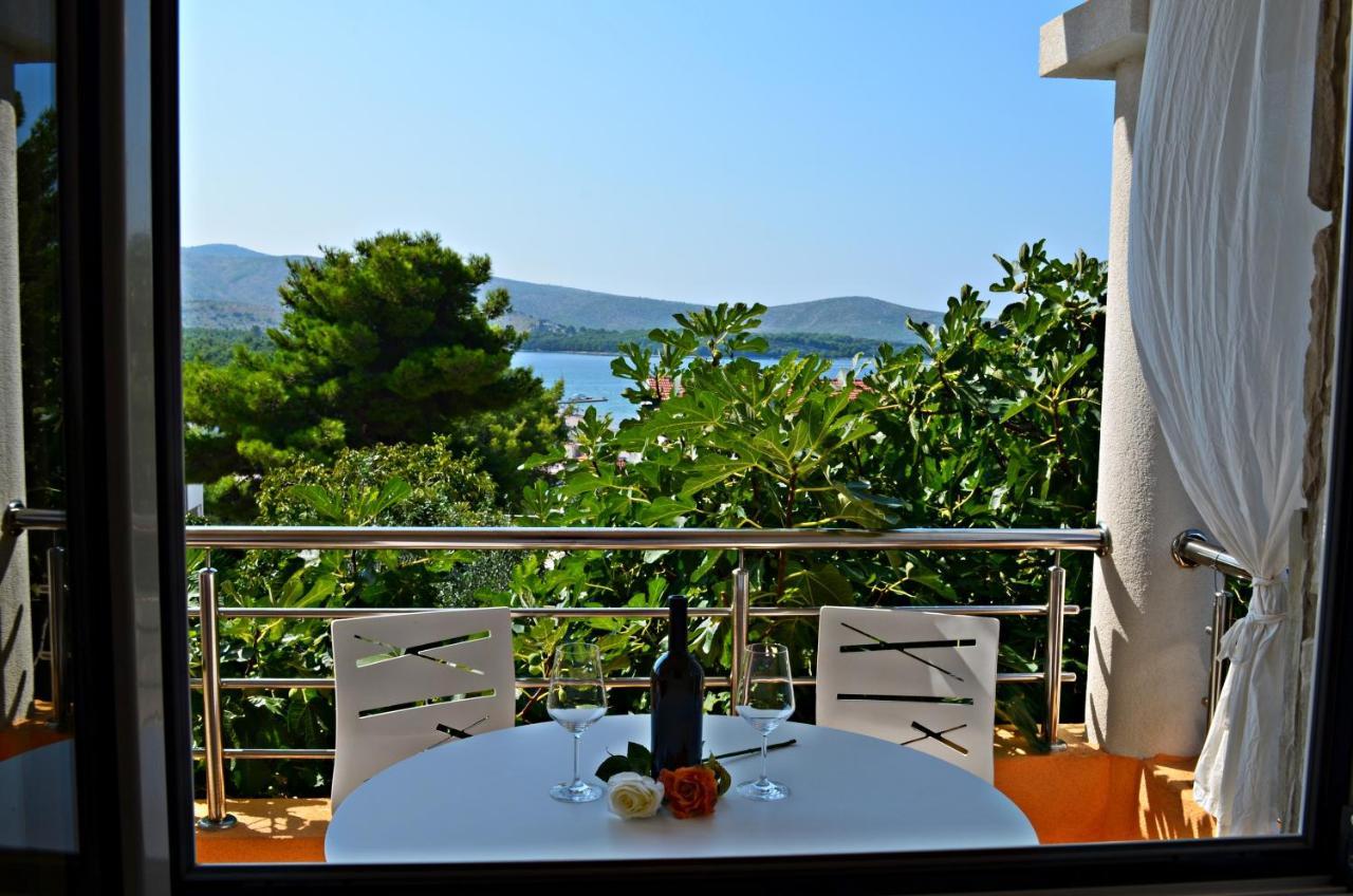 Apartments Villa Ra ซาบอริซ ภายนอก รูปภาพ