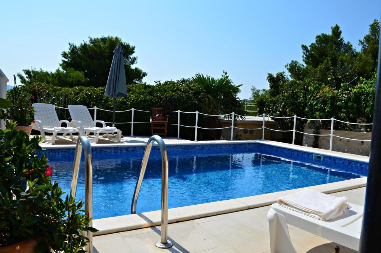 Apartments Villa Ra ซาบอริซ ภายนอก รูปภาพ